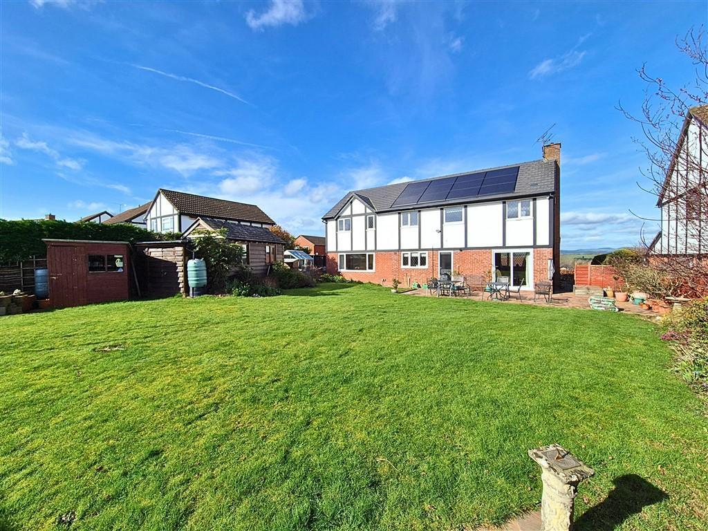 14, The Rugg, Leominster, Herefordshire, HR6 8TE photo 2
