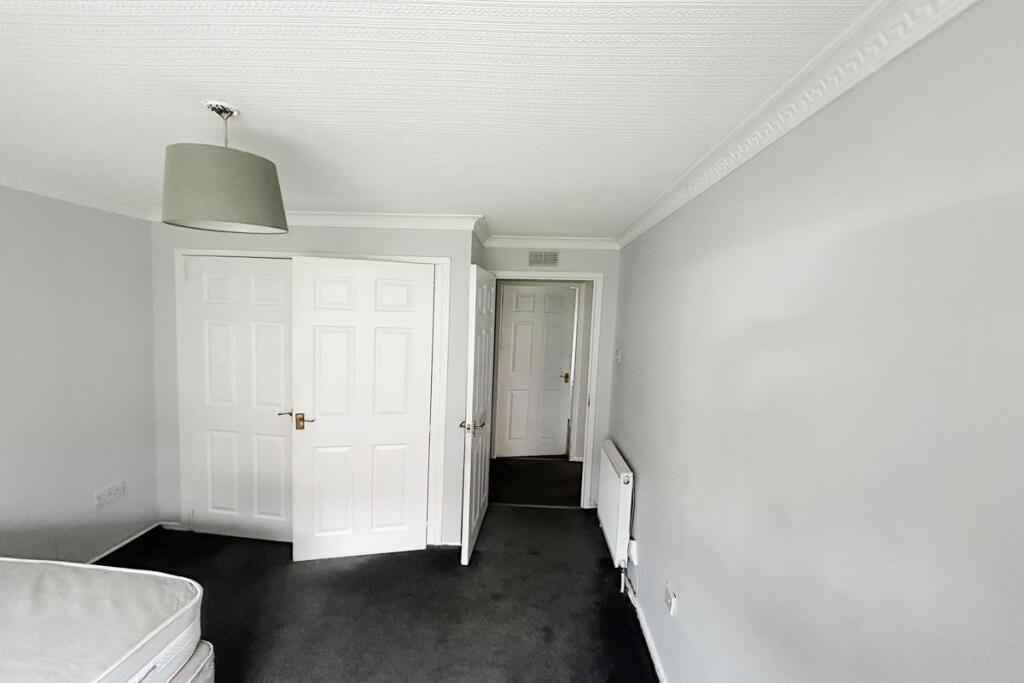 Apartment in Paisley, Inverclyde - View 2