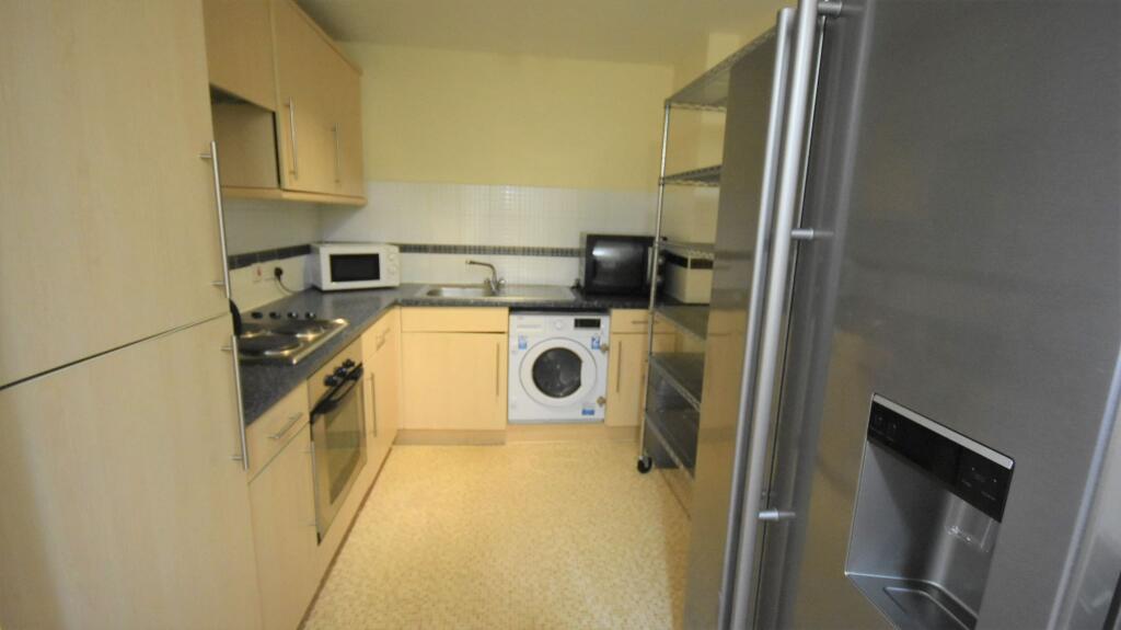 Apartment in Manchester, Hulme - View 5