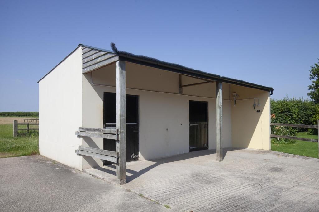 Bleak Street, Pen Selwood, Wincanton, Somerset, BA9 - View 5