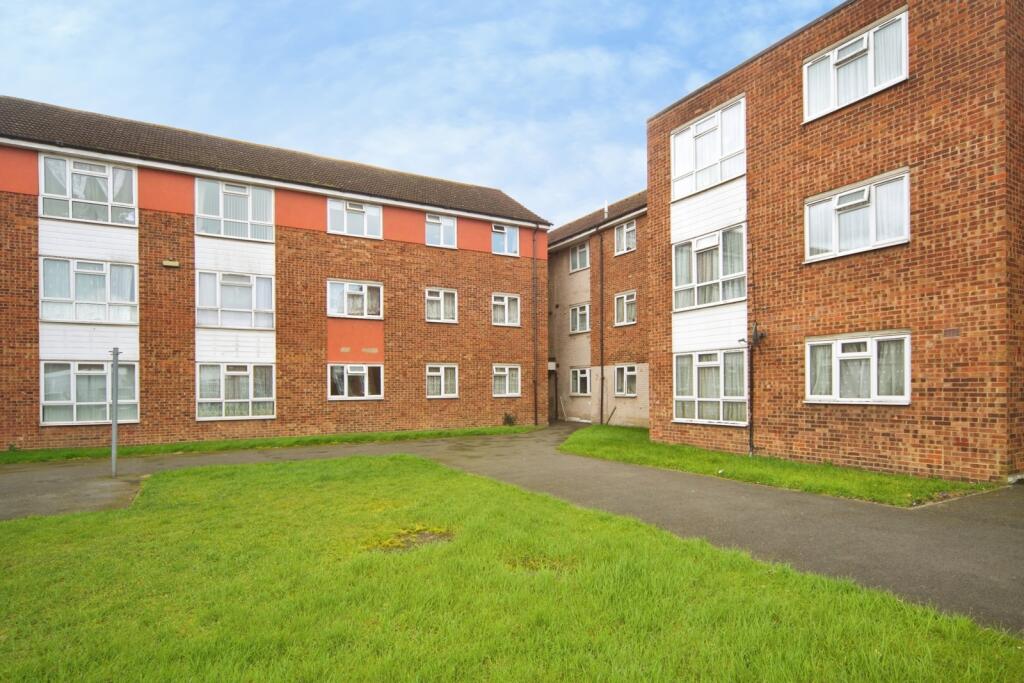 Main image of property: Ibscott Close, Dagenham, Essex, RM10