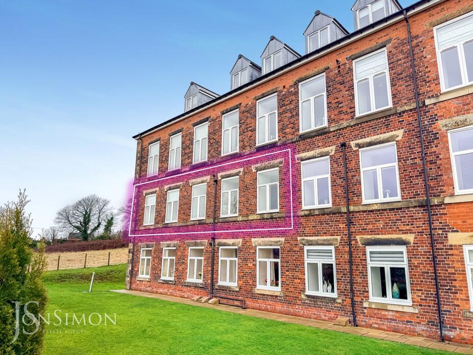 Apartment in Bury, Greater Manchester - View 2