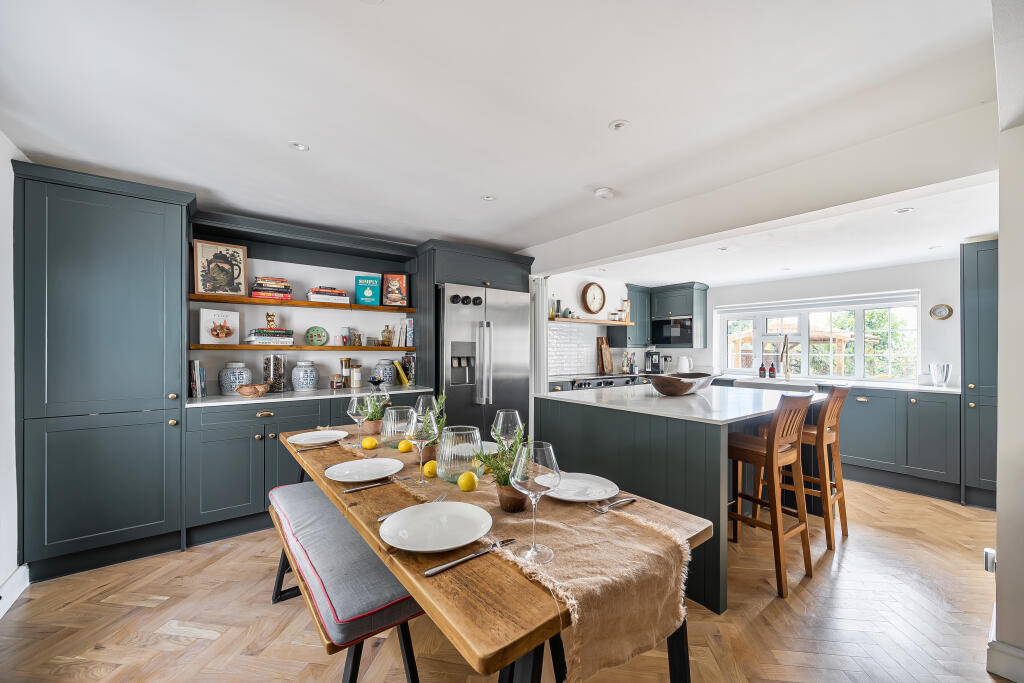 House in Redhill - View 4