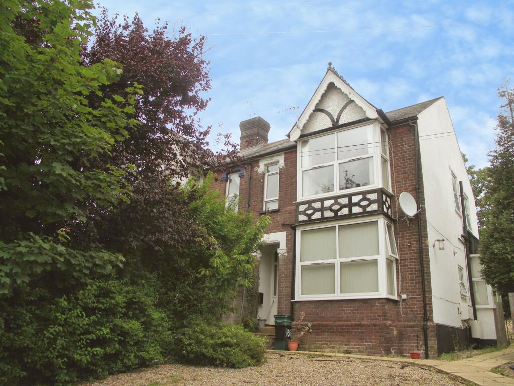 Main image of property: London Road, High Wycombe, HP11