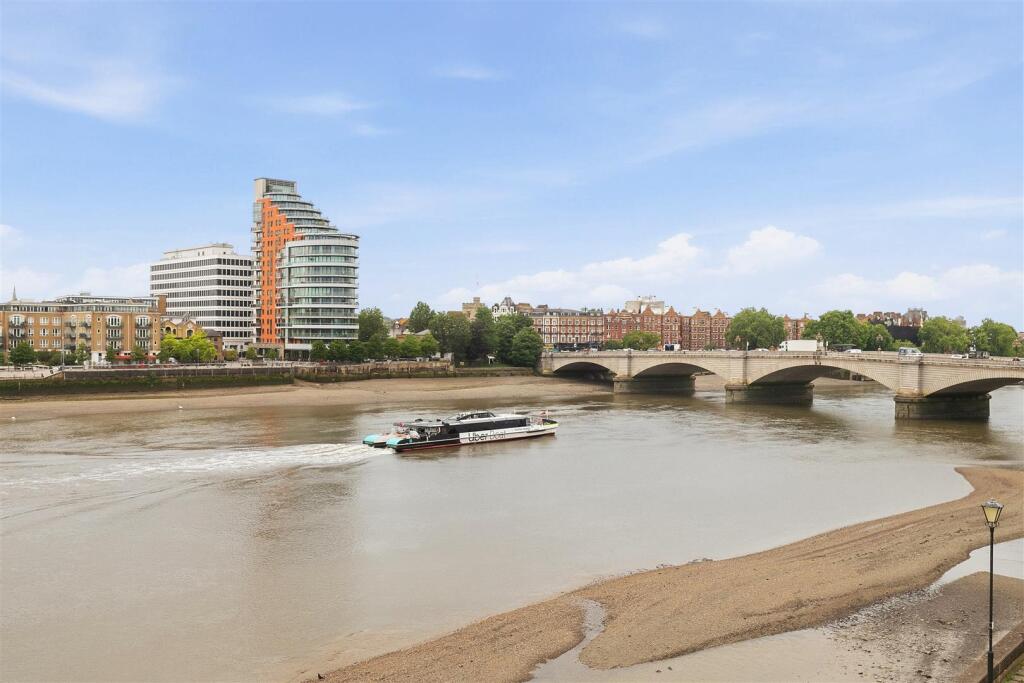 Main image of property: Carrara Wharf, London