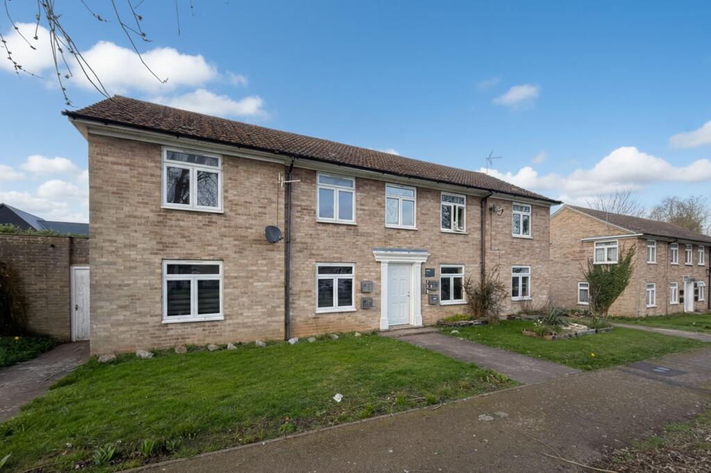 Main image of property: Hills Close, Roxton, MK44
