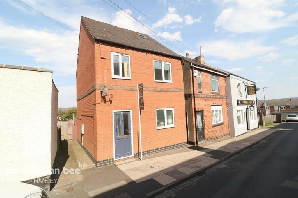 House in Stoke-on-Trent