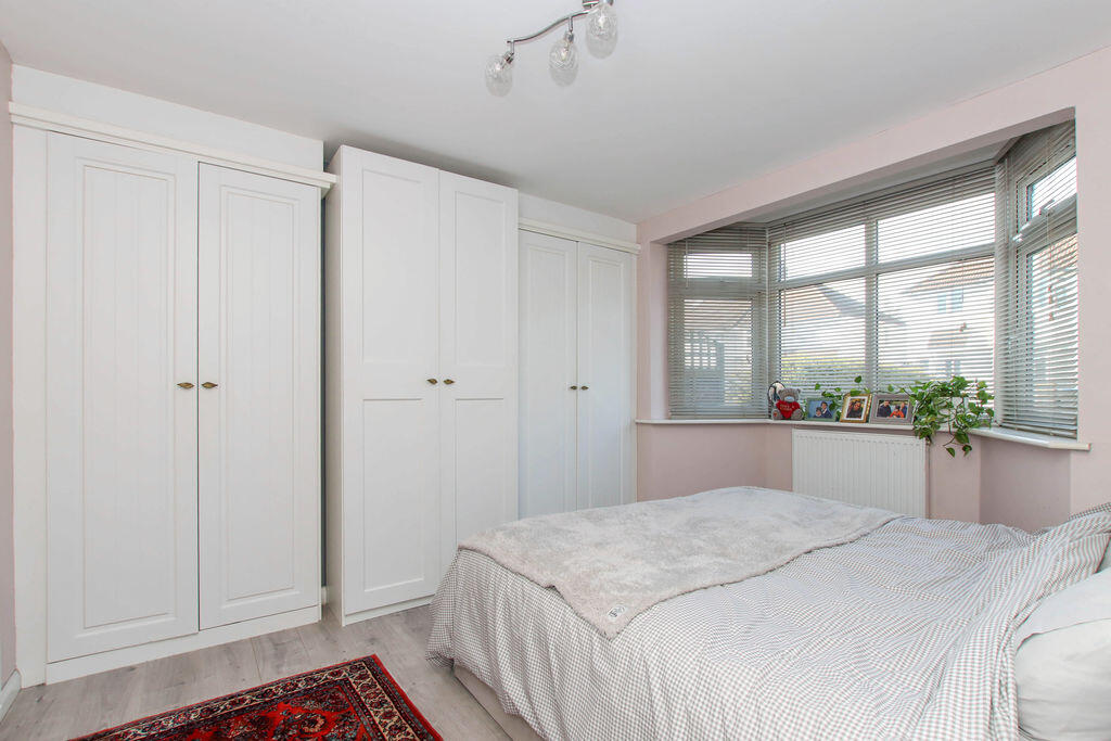 Apartment in Dacorum, Hertfordshire - View 4