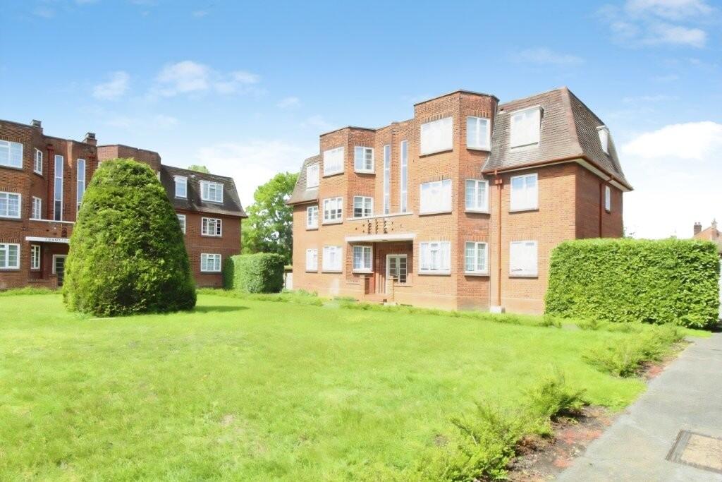 Main image of property: Valley Road, Ipswich, IP1
