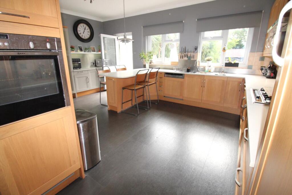House in London, Upminster - More