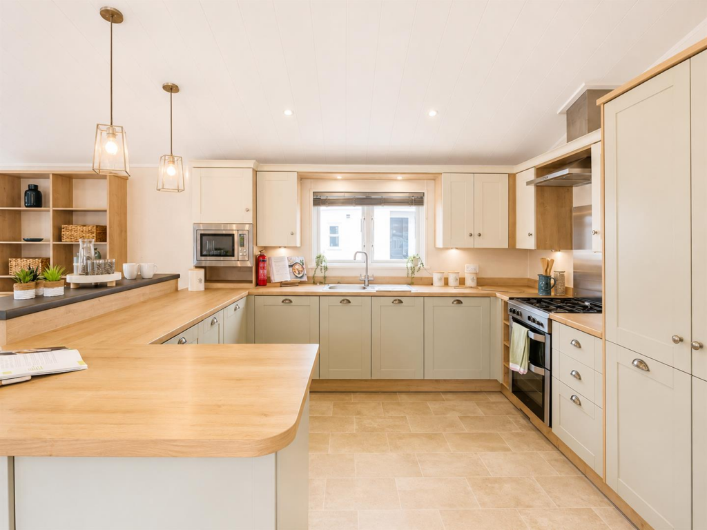 House in Thanet, Manston - View 2