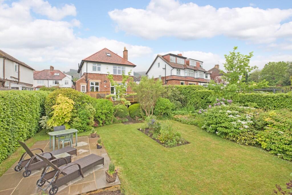 House in Leeds - View 4