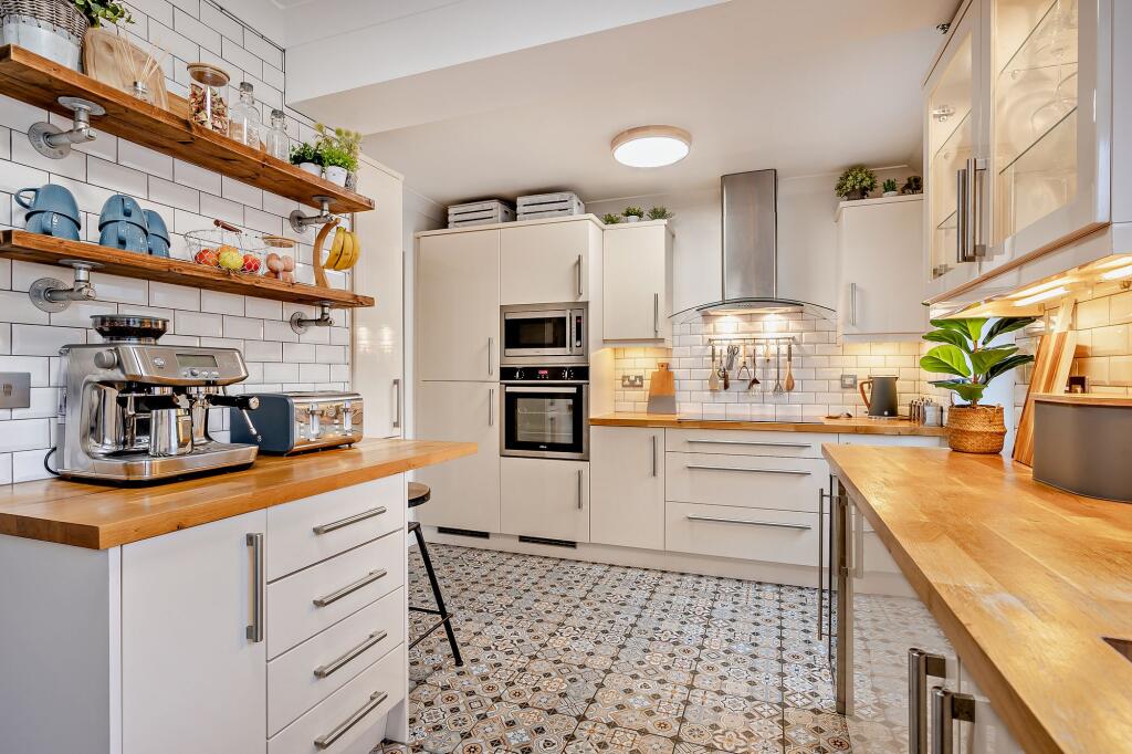 Additional image 11 of Manor Abbey Road, Halesowen, B62