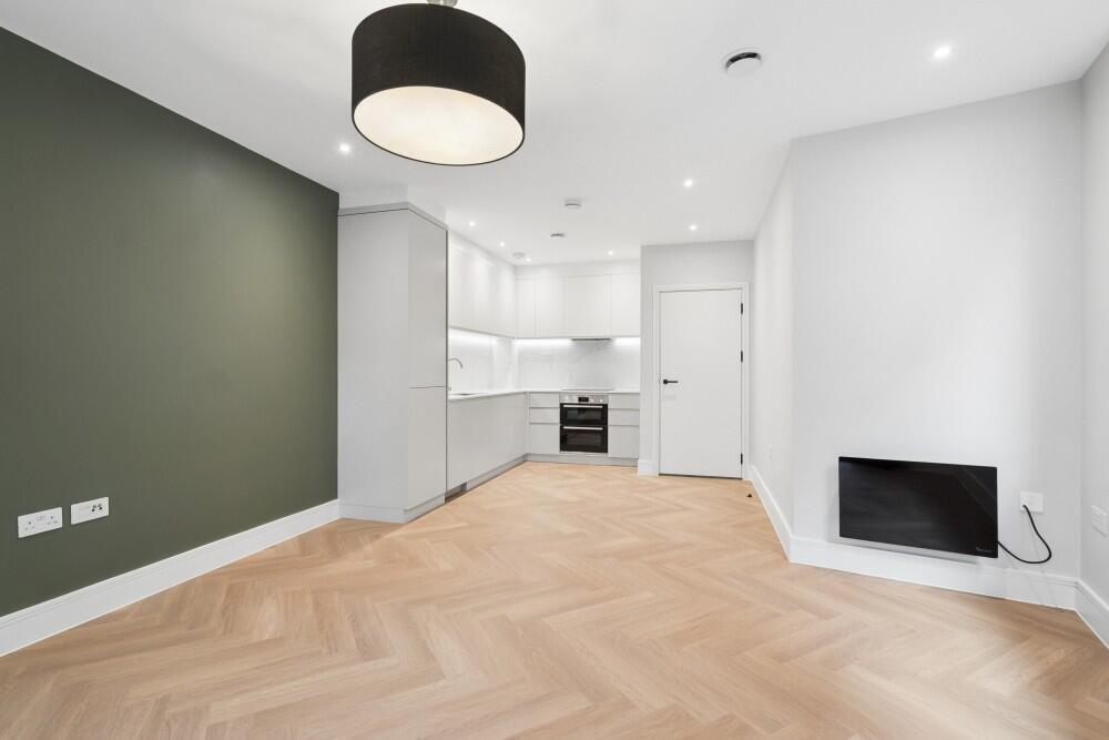 Main image of property: Lynton Road, London, W3