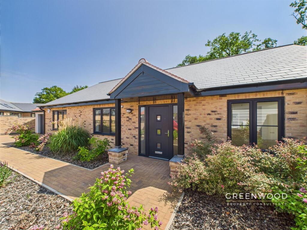 Main image of property: Clacton Road, Elmstead, Colchester