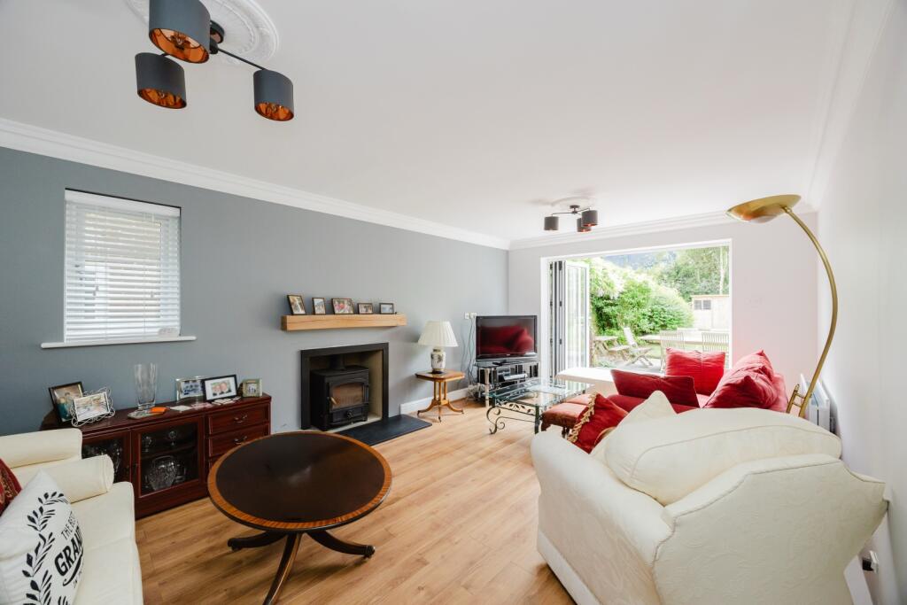 House in Wealden, Chelwood Gate - More
