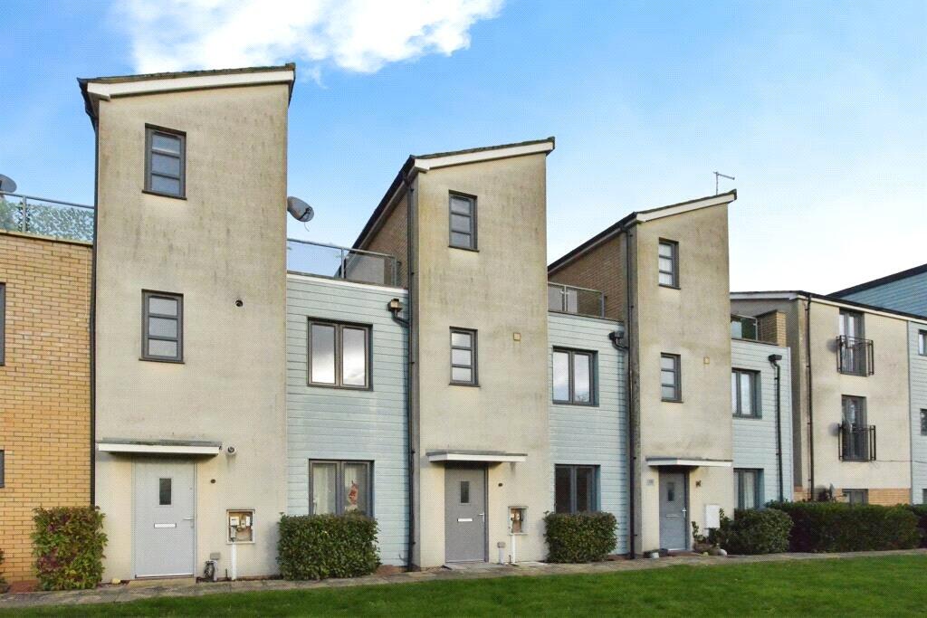 Main image of property: Selkirk Drive, Oakridge Park, Milton Keynes, Buckinghamshire, MK14