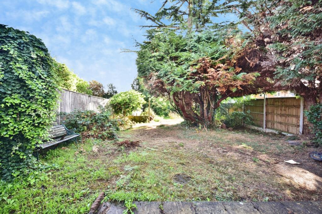 House in Tonbridge - More
