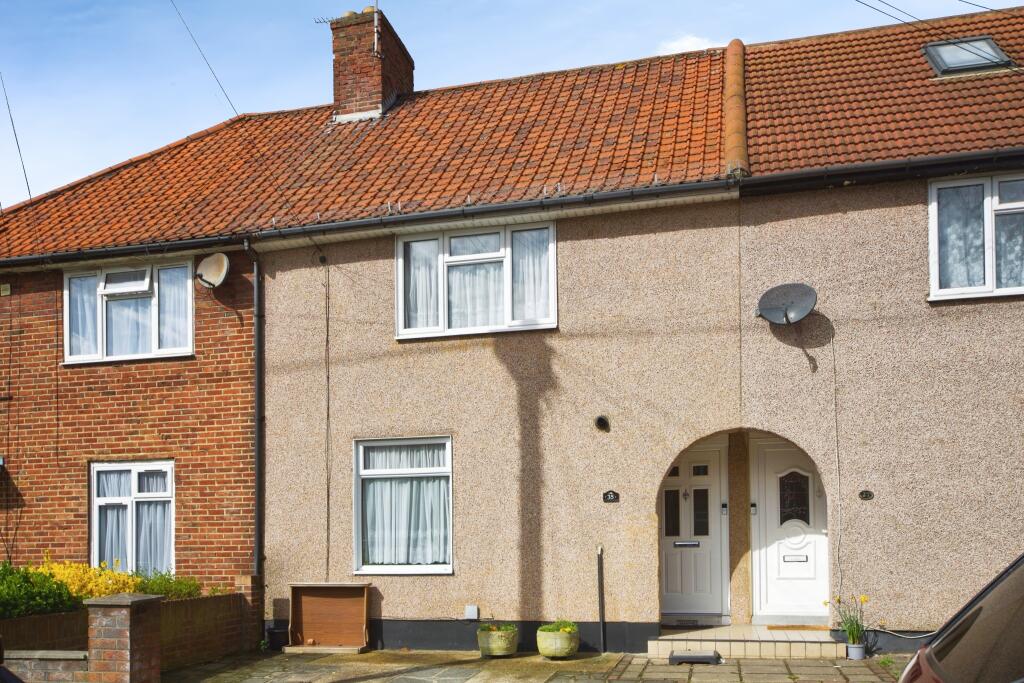 Main image of property: Walnut Tree Road, Dagenham, RM8