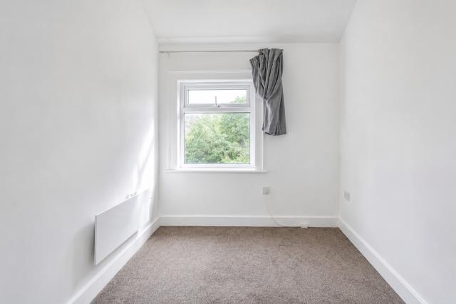 House in Basingstoke and Deane, Basingstoke - More