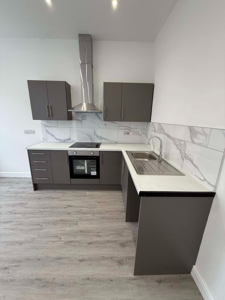 Main image of property: Flat 1 College Street