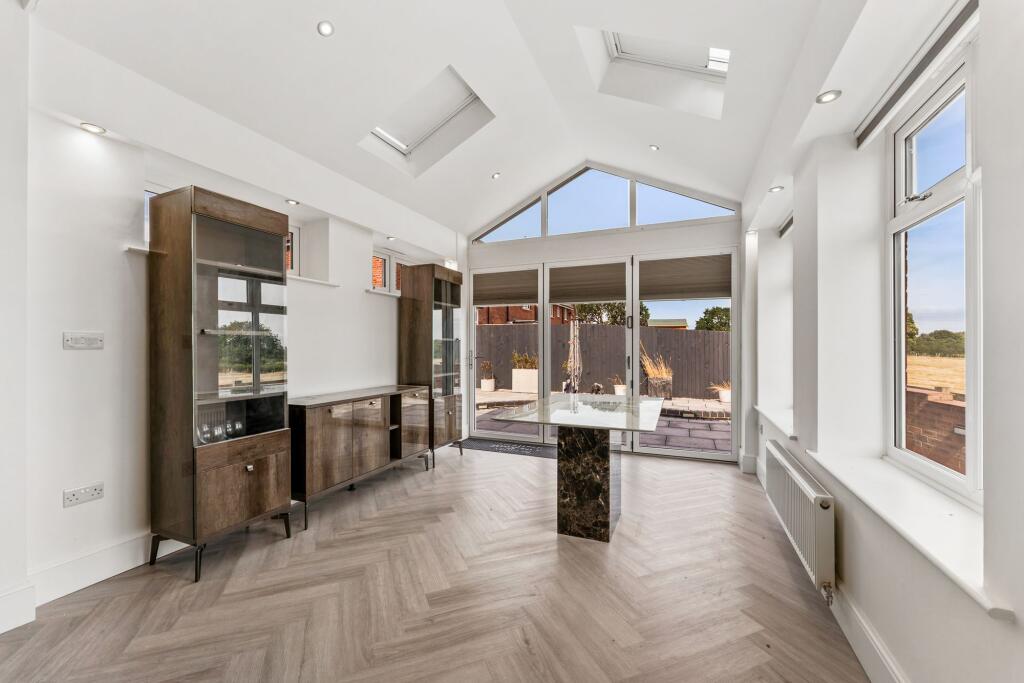 House in Ewloe, Aston Park, Hawarden - View 4