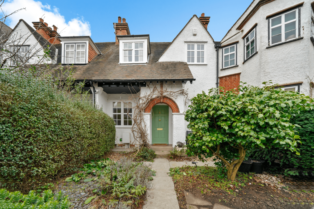 House in London - View 2