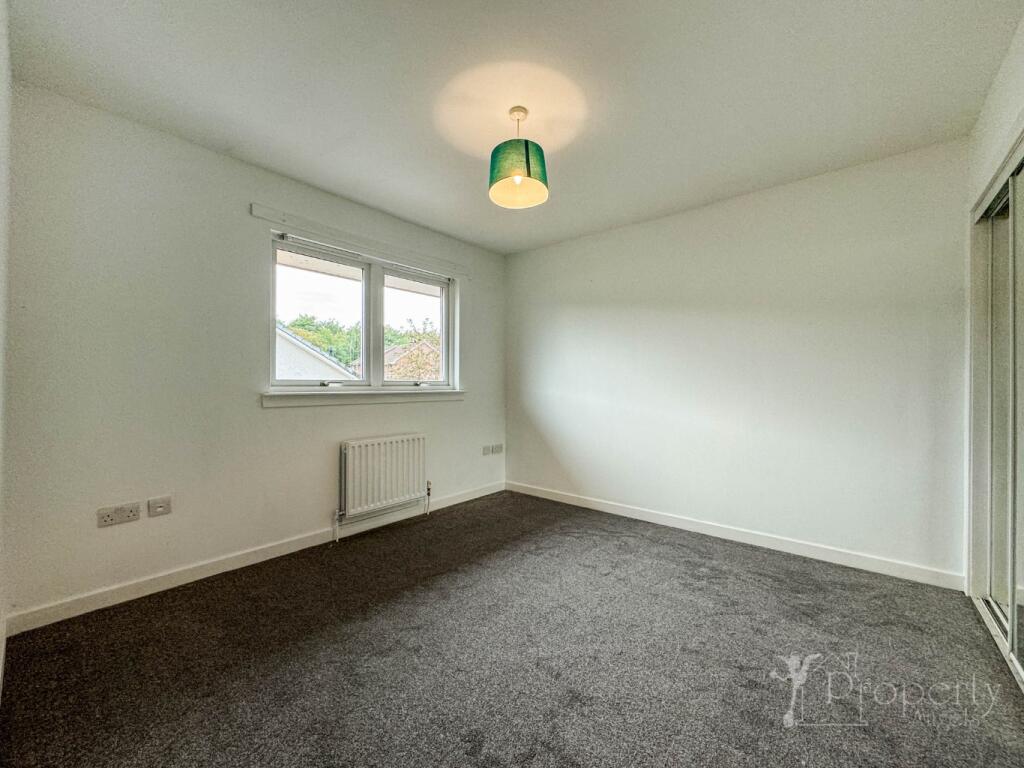 House in Motherwell, South Lanarkshire - More
