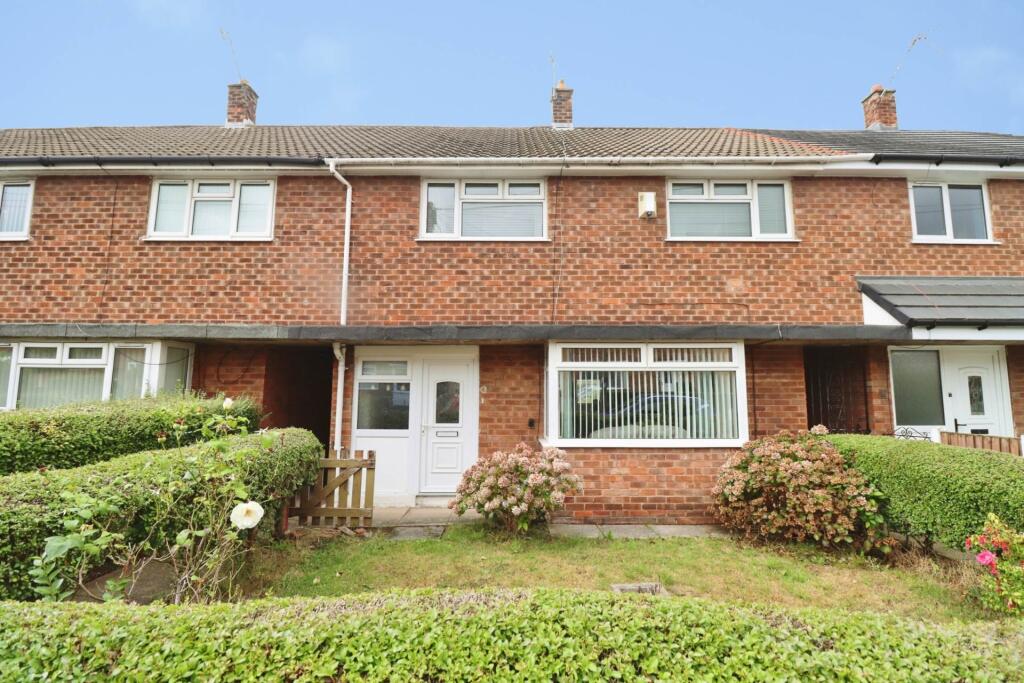 4-bed terraced on Dickens Avenue, Prenton, £170,000