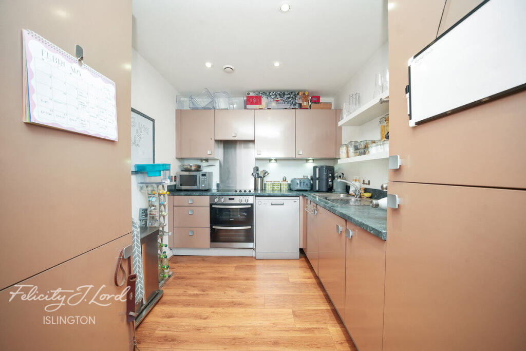 Main image of property: Market Road, London