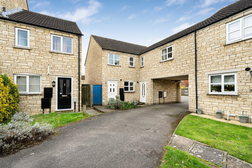 Main image of property: Avocet Way, Bicester, OX26