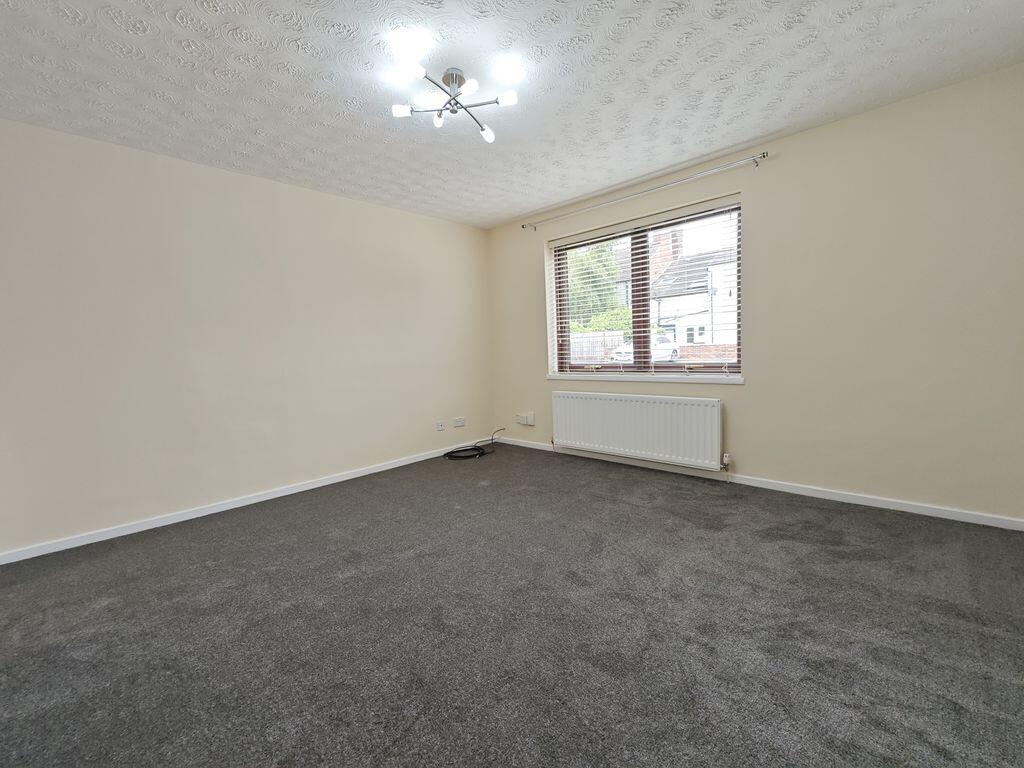 Apartment in Carlisle, Newtown - View 4