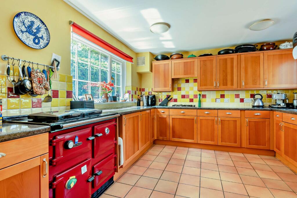 House in Basingstoke and Deane, Newtown - View 4