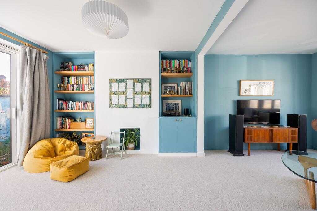 House in Bristol, Speedwell - More
