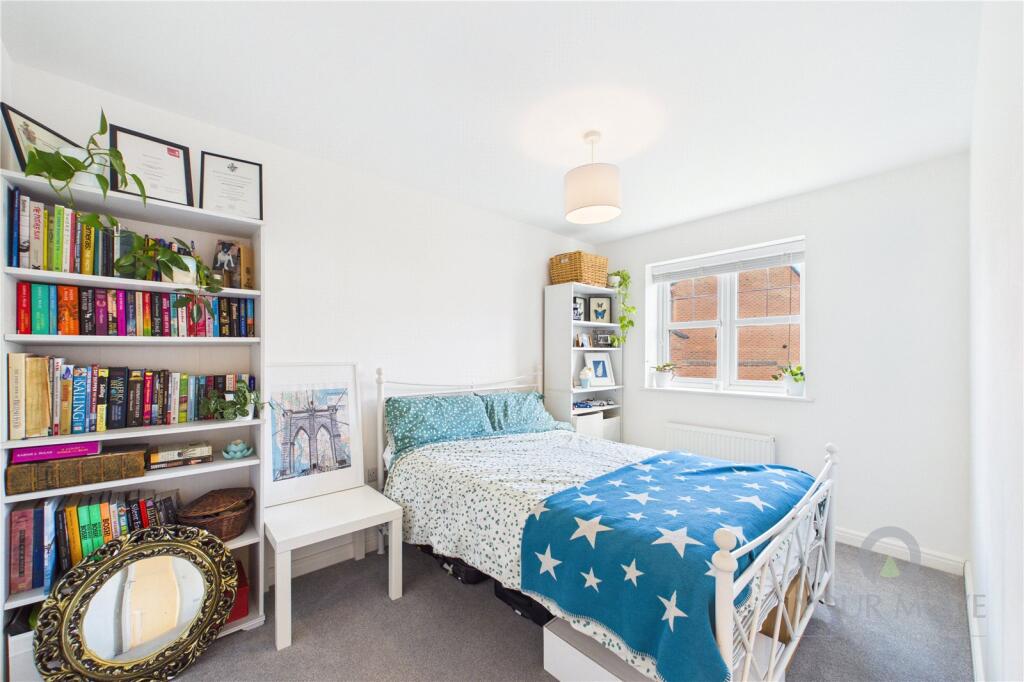 House in Long Buckby - View 5