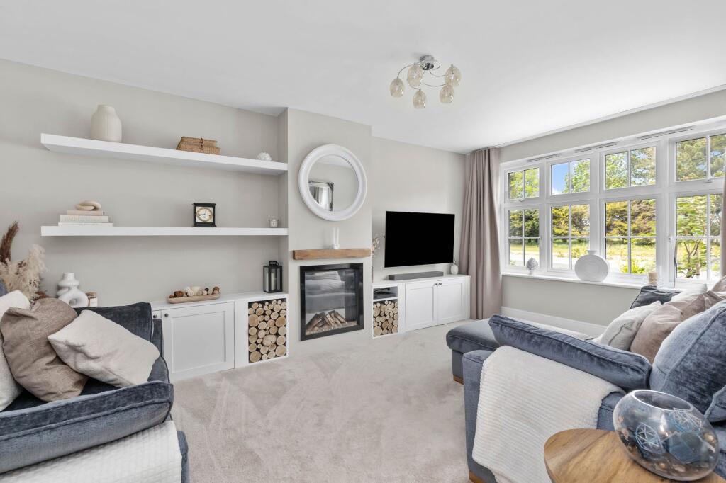 Drift Road, Ferring, BN12 photo 5
