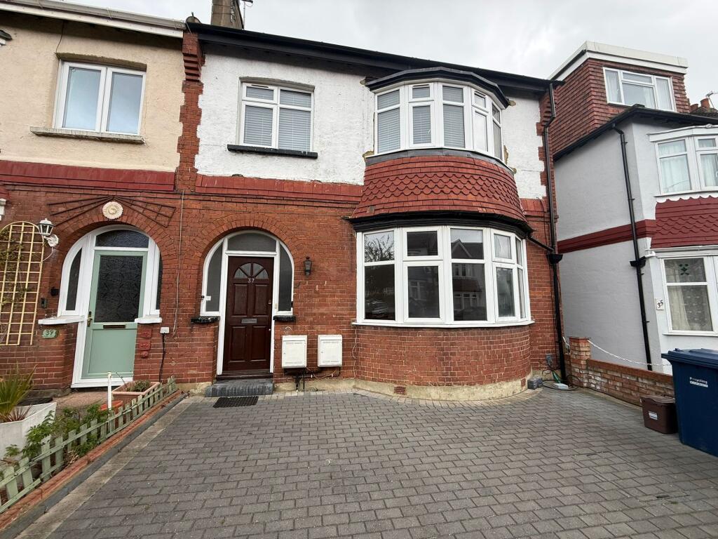 Main image of property: Clifton Road, Finchley Central, N3