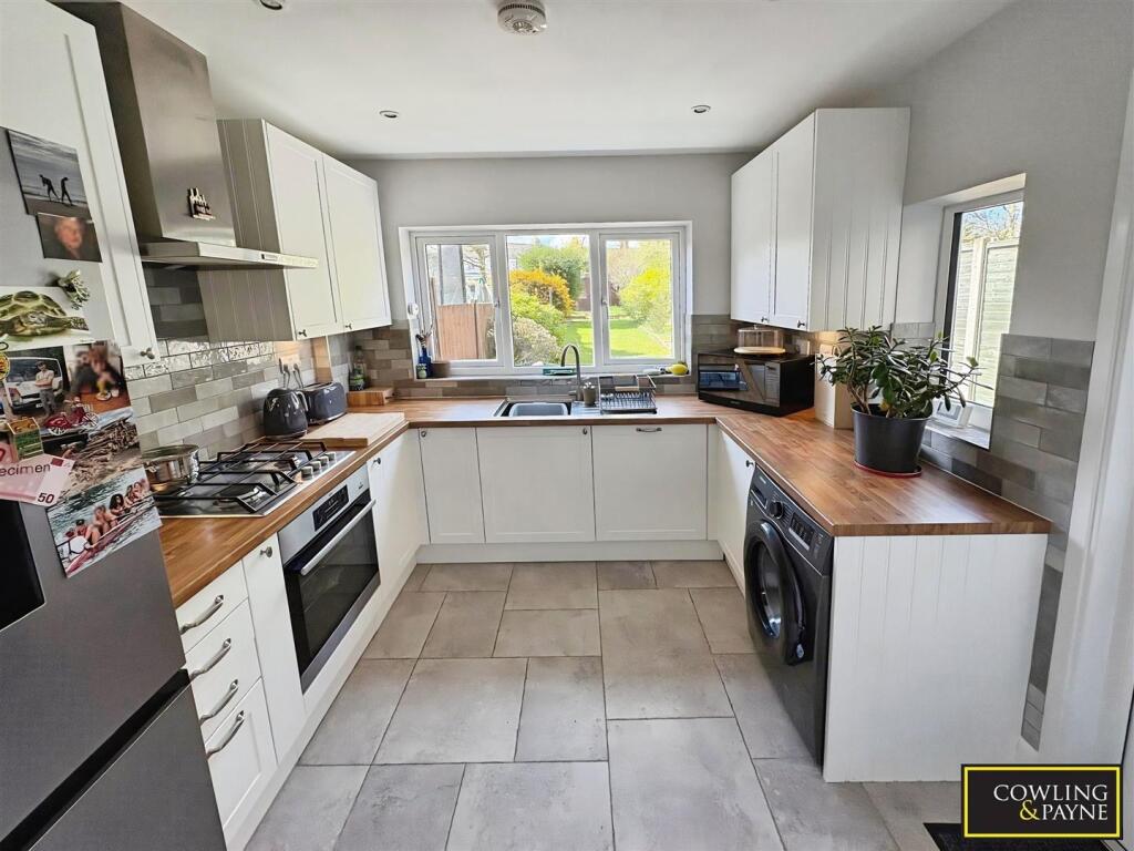House in Southend-on-Sea - View 2
