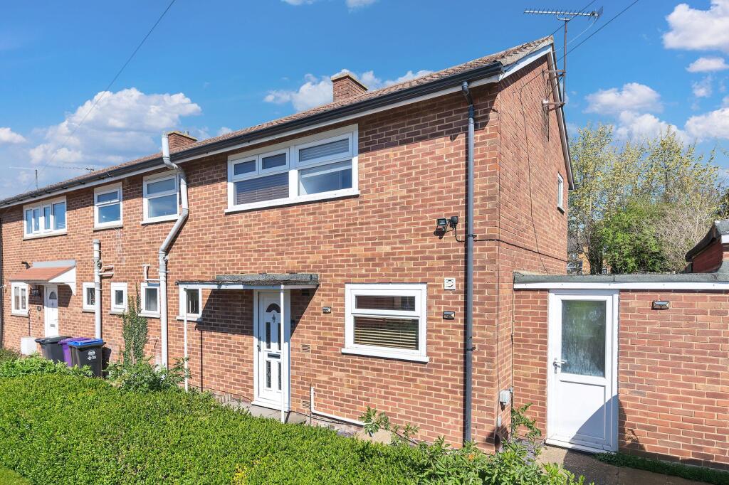 Main image of property: Field Crescent, Royston, SG8