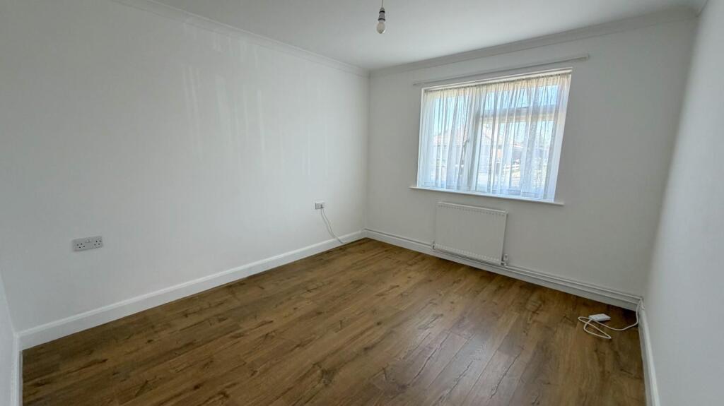 House in Wealden, Willingdon and Jevington - More