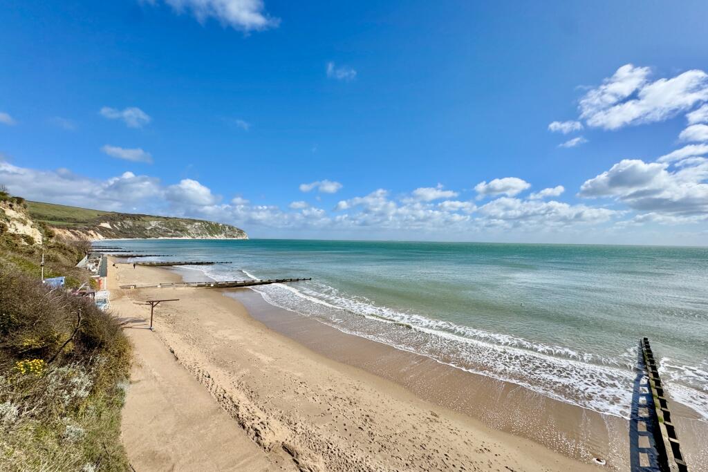 Apartment in Swanage, Dorset - View 5