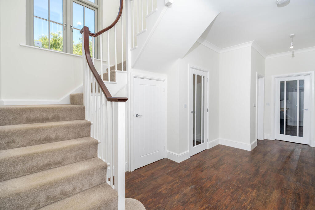 House in North Kesteven, Ruskington - View 2