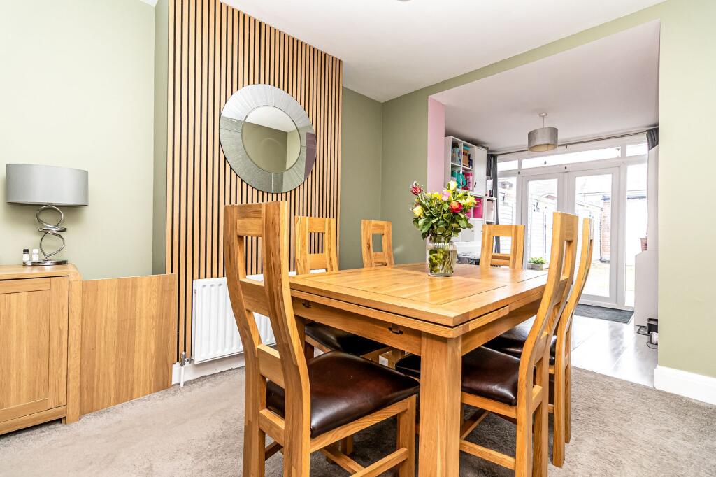 House in Portsmouth - View 5