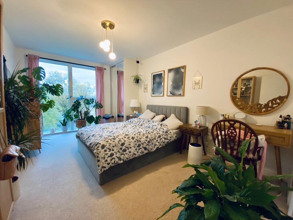 Apartment in London - View 3