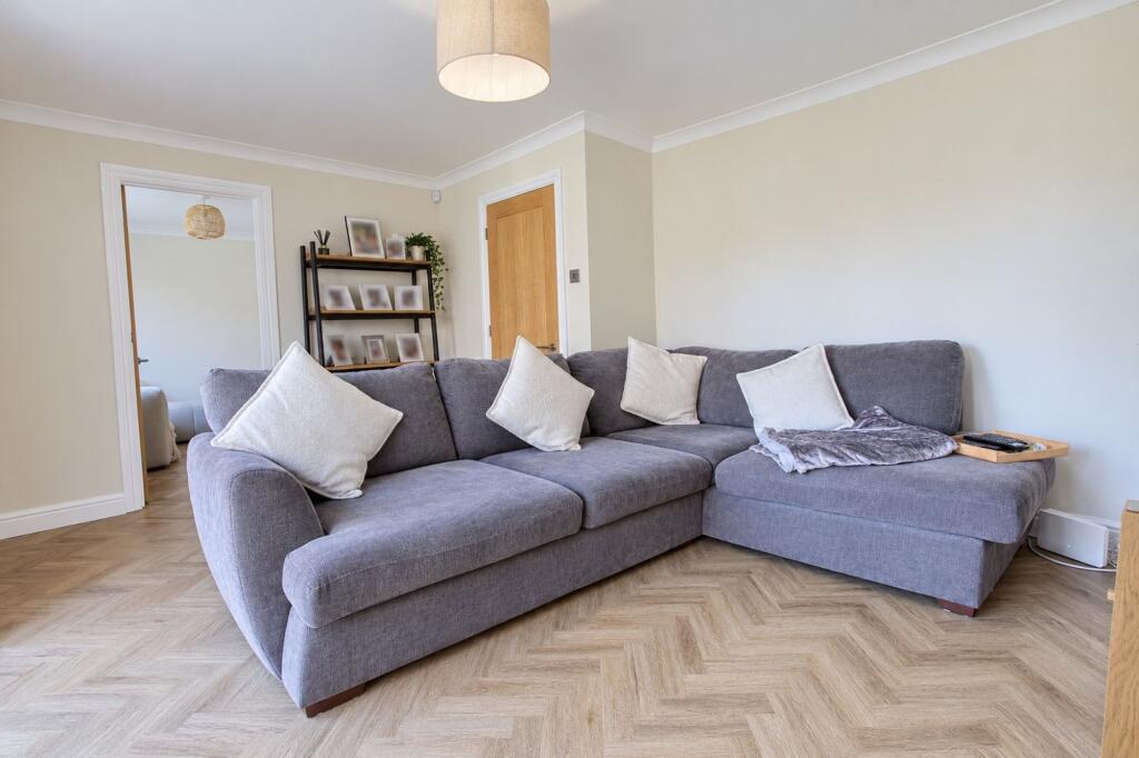House in Ingleby Barwick, Stockton-on-Tees - View 3