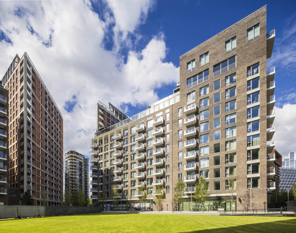 Main image of property: Bloom East, 55 Nine Elms Ln, Nine Elms, London SW11 7DG
