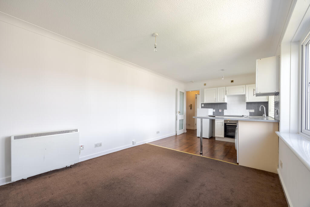 Apartment in Helensburgh, Craigendoran - More