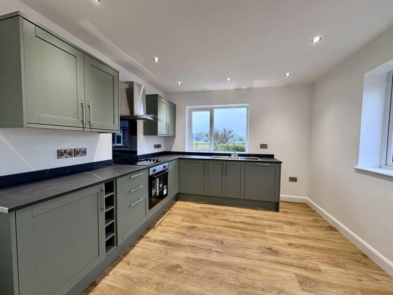 House in Crewe - View 2