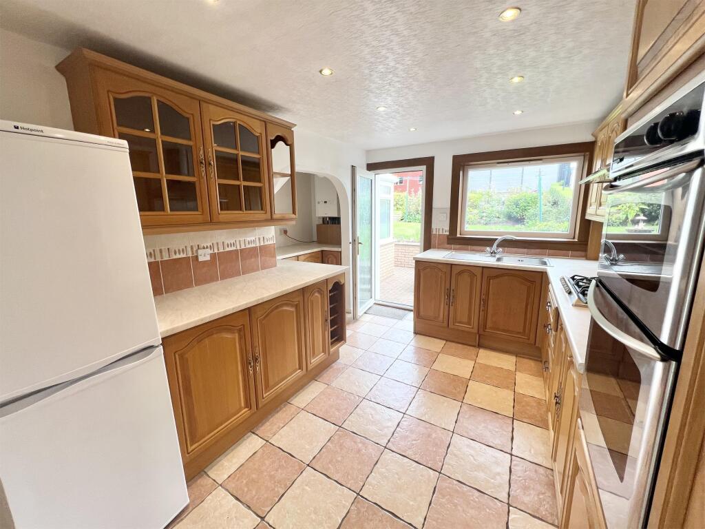 House in Kilmarnock, North Ayrshire - More