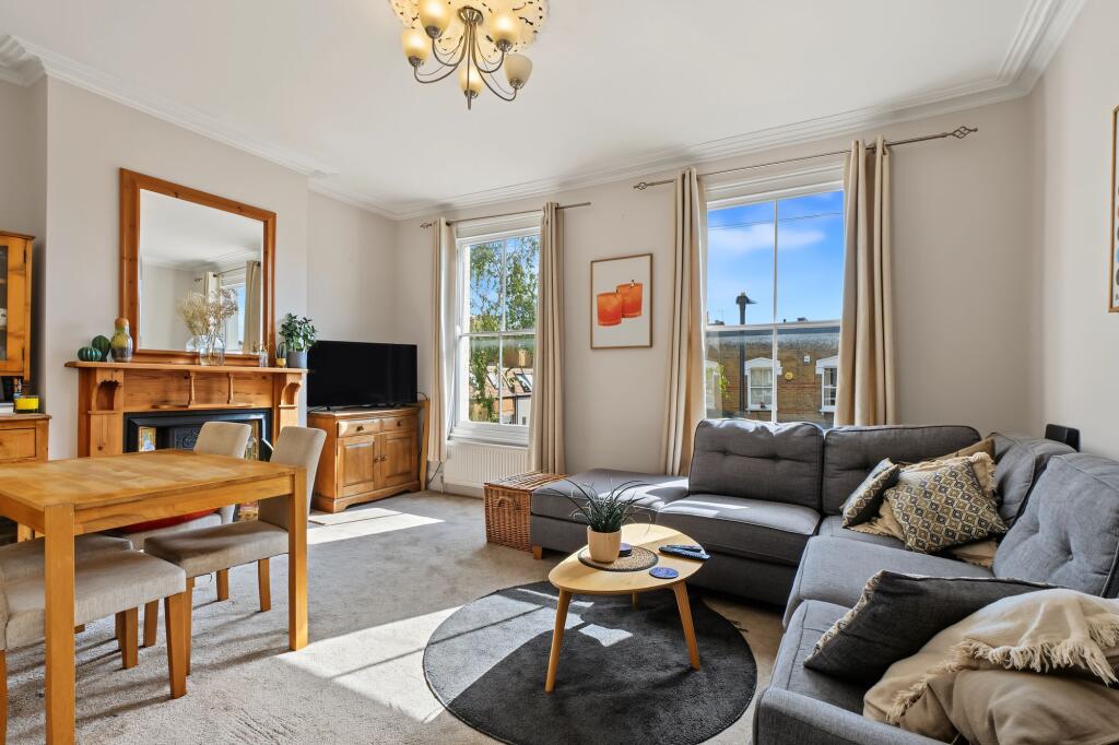 House in London - View 4